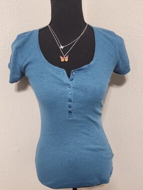 Vintage Mudd Blue Ribbed Henley Tee Sz Small Y2K Style Grudge Fairy Baby Tee